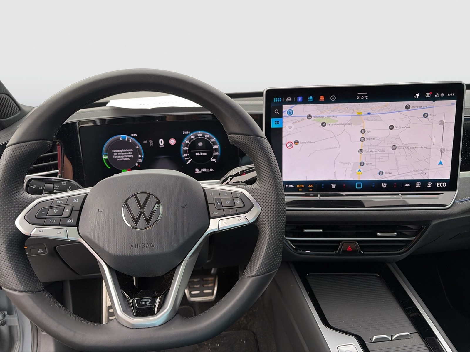 Volkswagen Passat Variant 1.5 HYBRID R-LINE LEDER PANO AHK