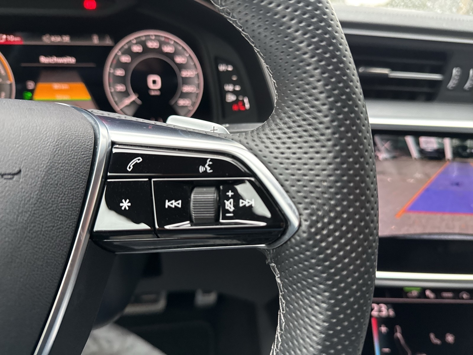 Audi A6 Avant 50 HYBRID Qu. S LINE PANO B&O CAM