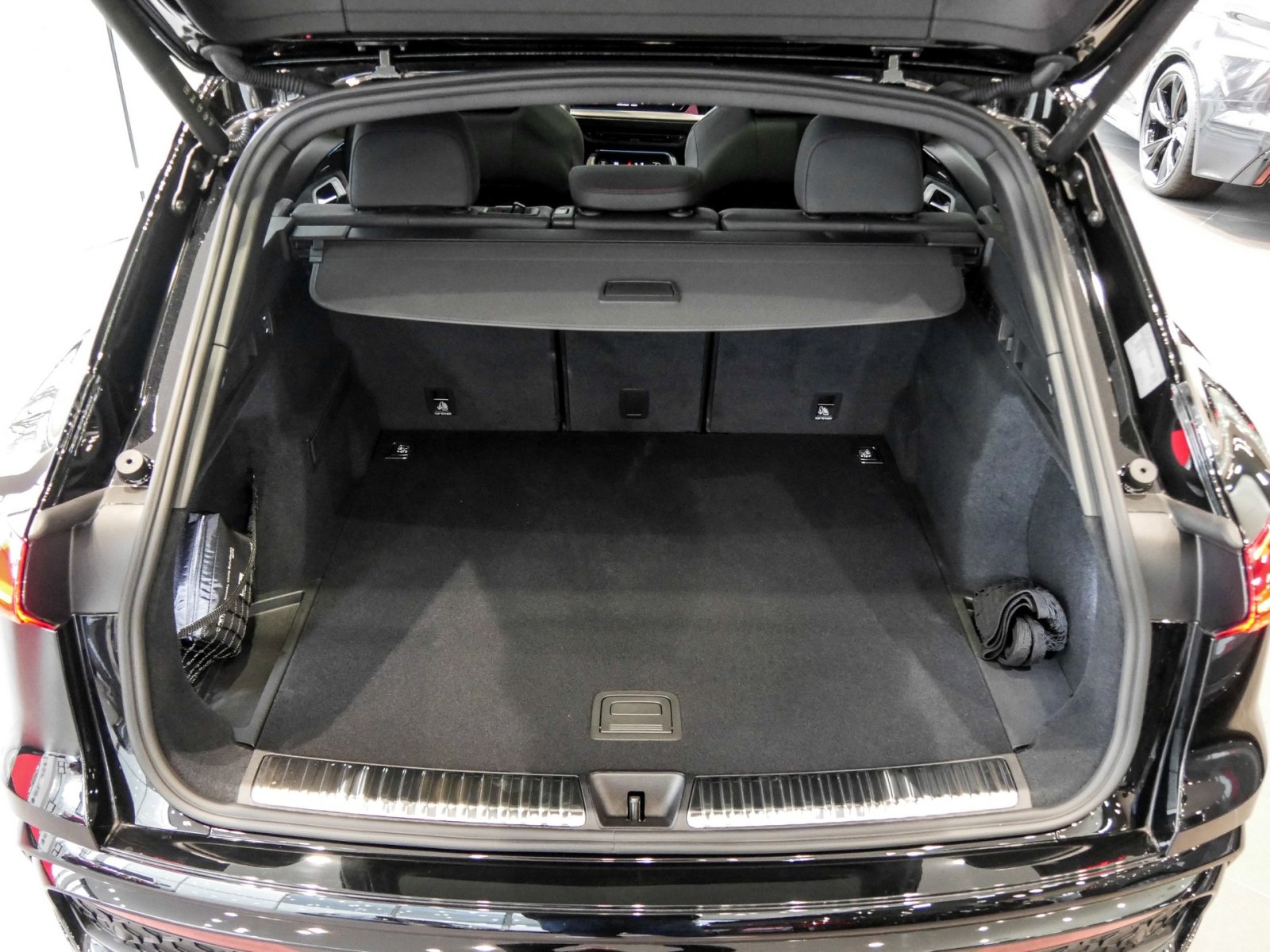 Audi SQ5 TFSI TechPro+Pano+B&O+HeadUp+