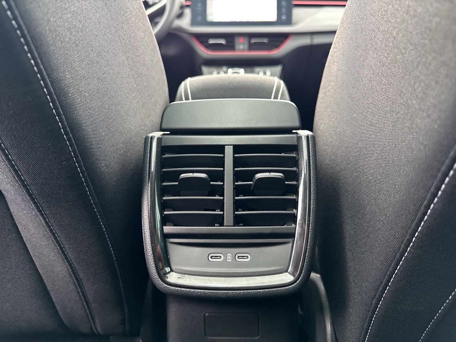 Skoda Scala 1.5 MONTE CARLO PANO AHK CAM MATRIX NAVI