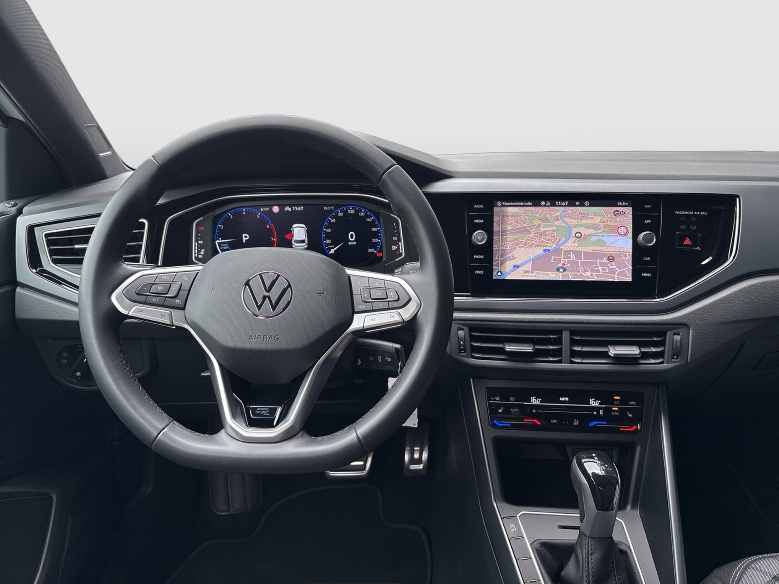 Volkswagen Polo 1.0 R-LINE CAM ACC MATRIX NAVI ALU CARPLAY