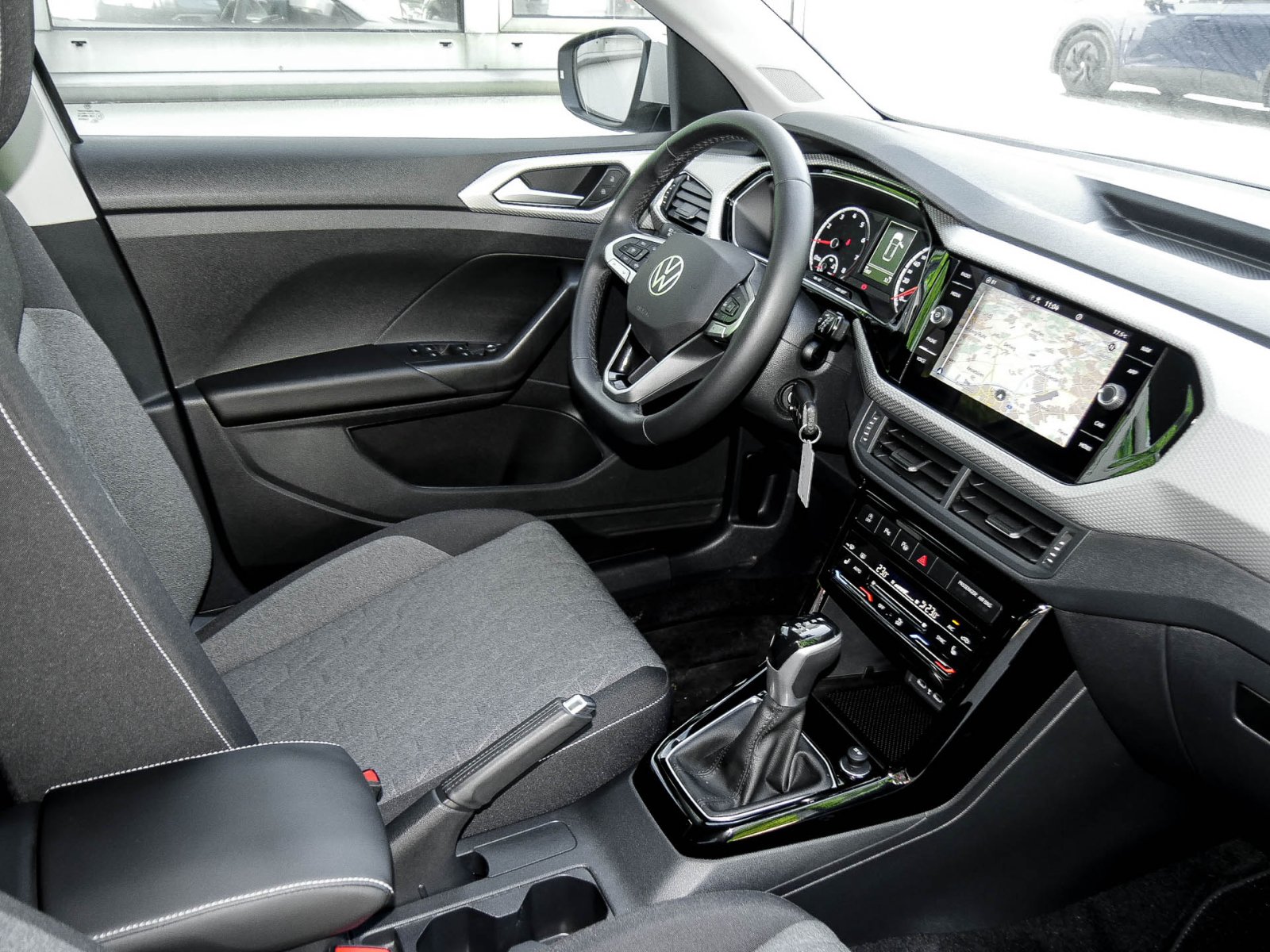 Volkswagen T-Cross 1.0 MOVE ACC ALU NAVI SITZHEIZUNG DAB+