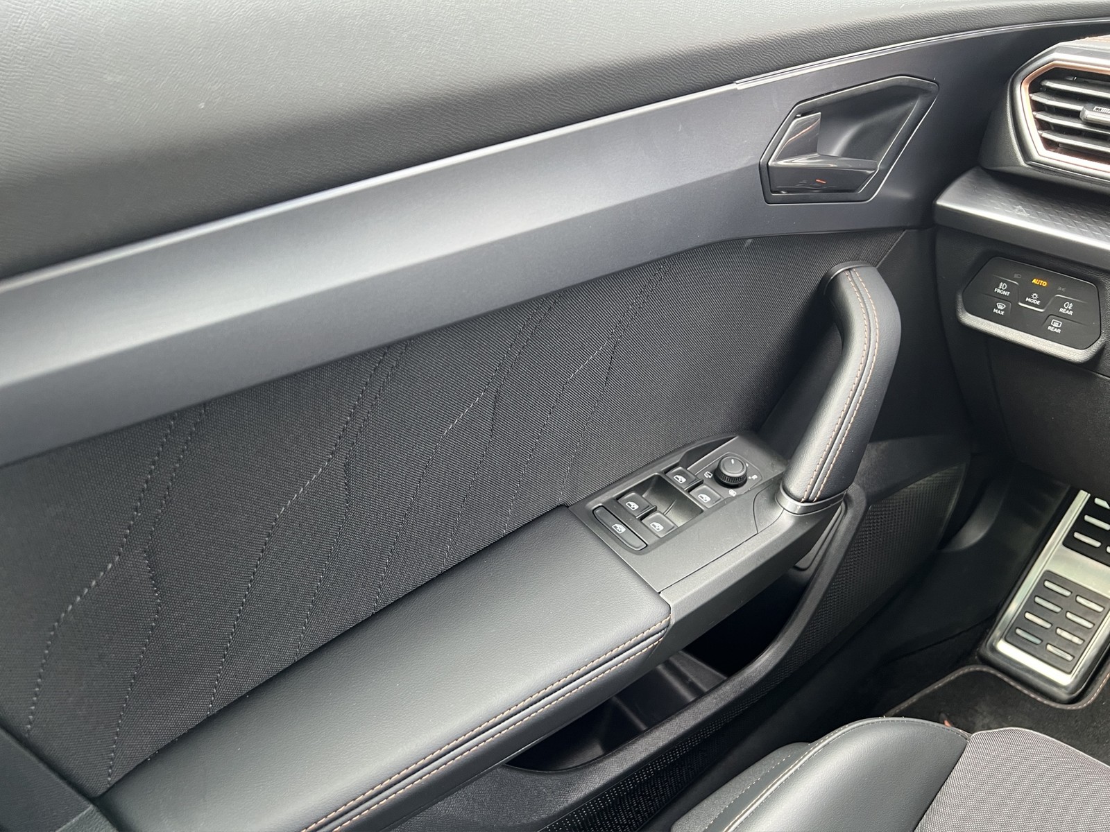 Cupra Formentor 1.5 eTSI FACELIFT CAM LM18 EKLAPPE NAVI