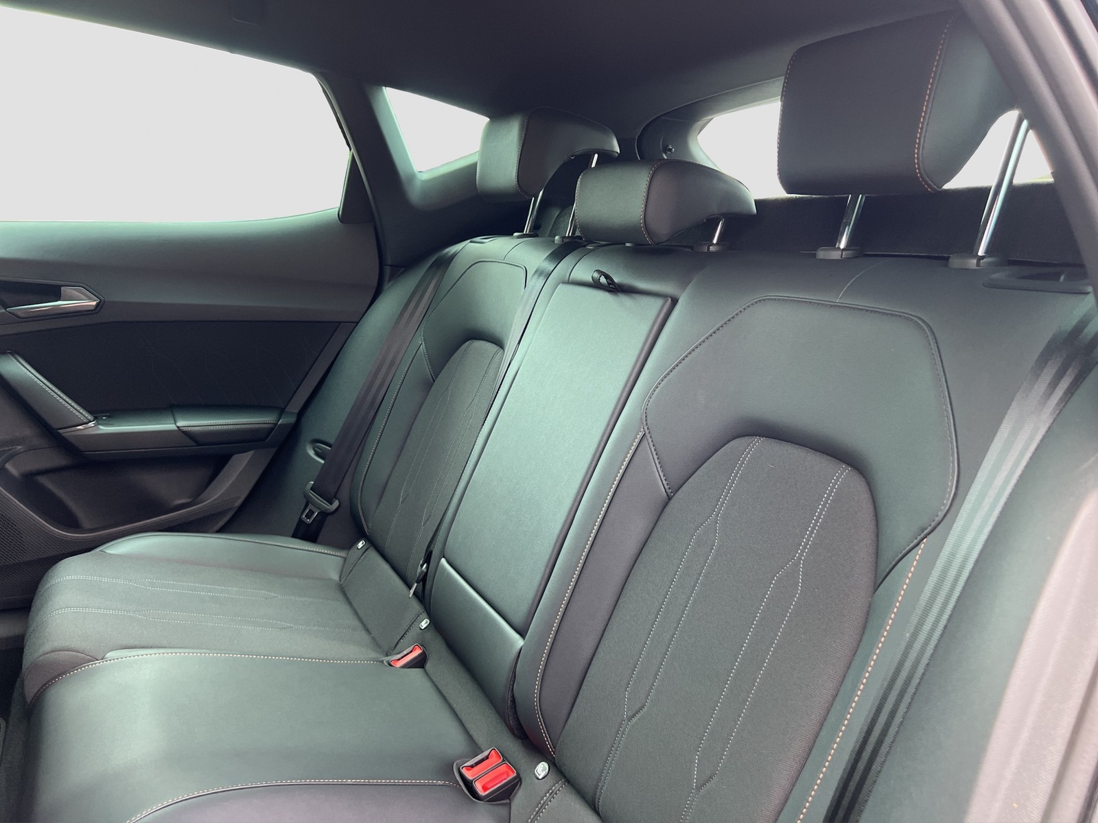 Cupra Formentor 1.5 eTSI FACELIFT CAM LM18 EKLAPPE NAVI