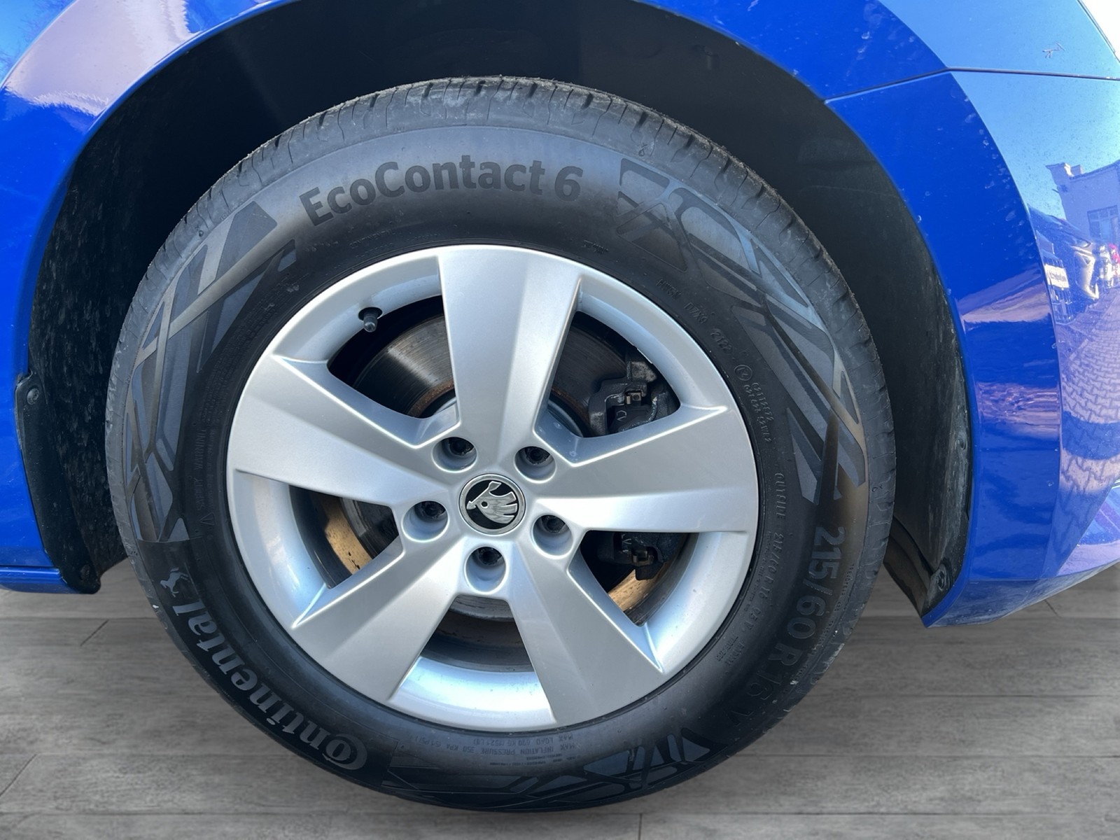 Skoda Superb Combi 1.5 ACC NAVI CARPLAY SITZHEIZUNG