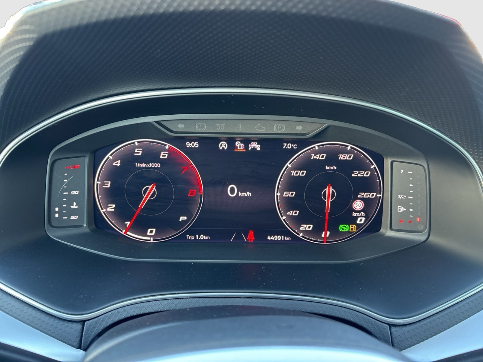 Seat Arona 1.5 FR AHK CAM ACC LM18 NAVI SITZHEIZUNG