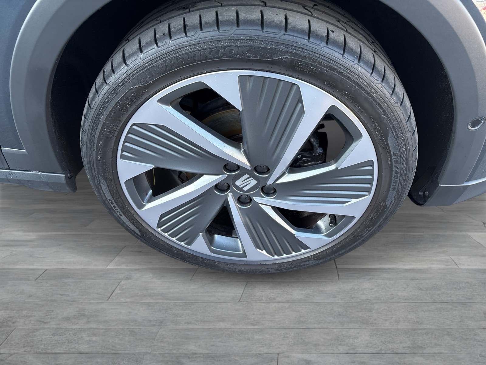 Seat Arona 1.5 FR AHK CAM ACC LM18 NAVI SITZHEIZUNG