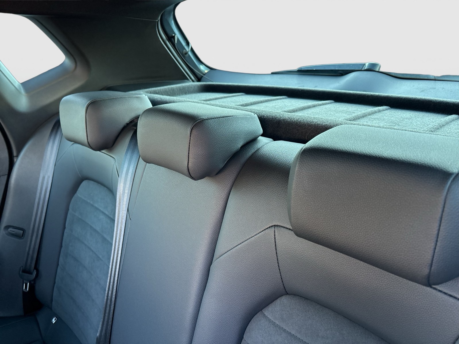 Seat Arona 1.5 FR AHK CAM ACC LM18 NAVI SITZHEIZUNG