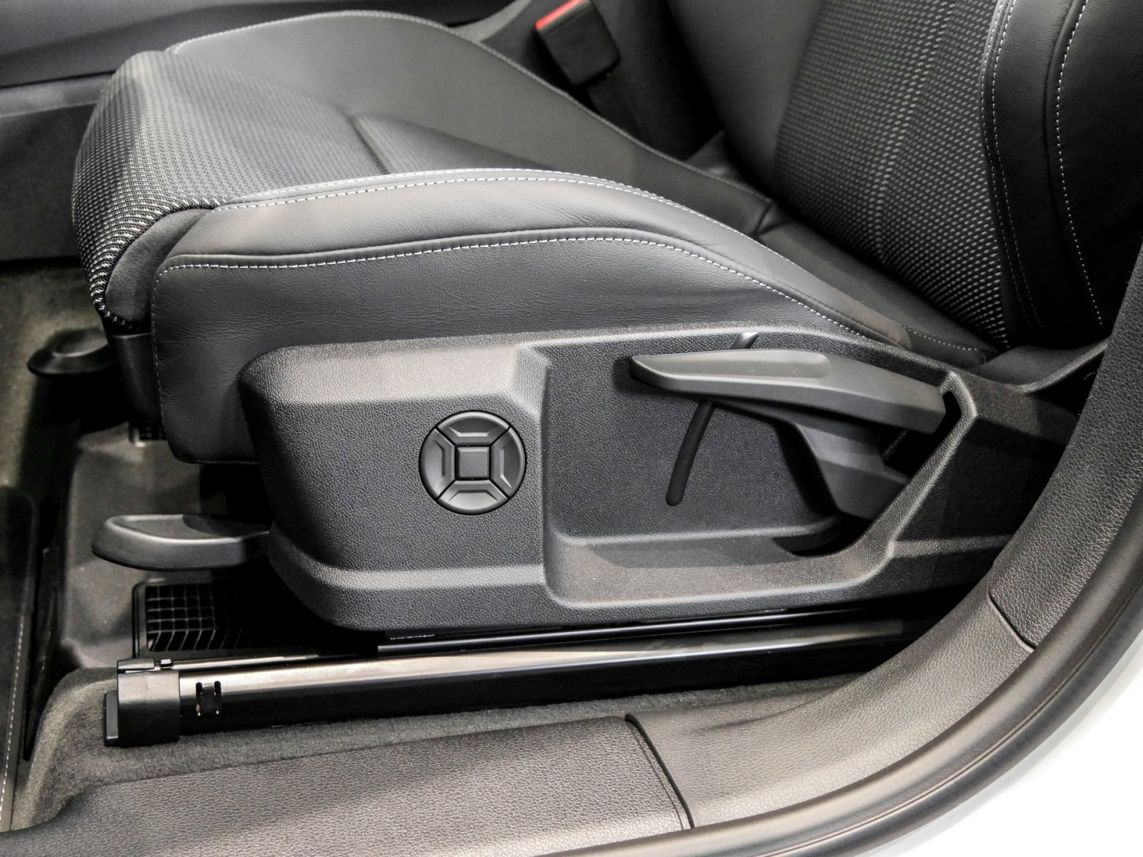 Audi Q3 35 TFSI S tronic S Line LED+Pano+AHK+SONOS+Assistenzpaket+
