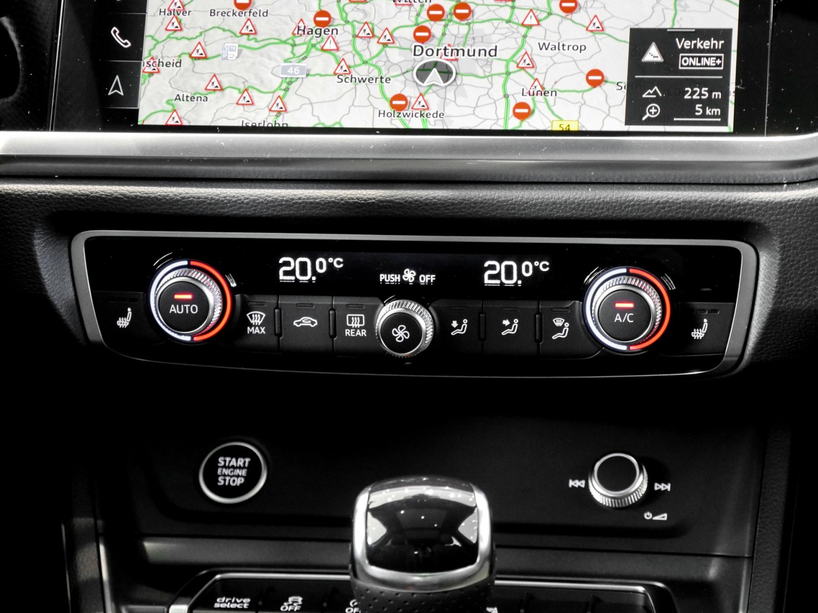 Audi Q3 35 TFSI S tronic S Line LED+Pano+AHK+SONOS+Assistenzpaket+