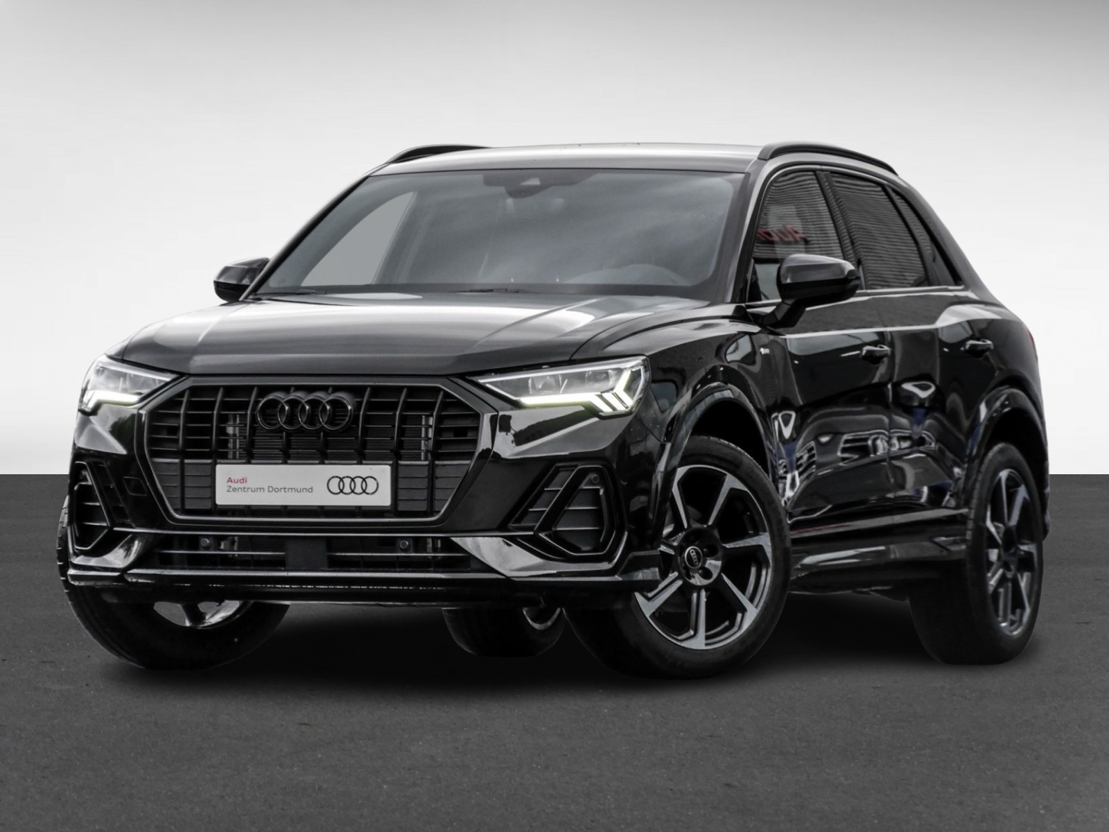 Audi Q3 35 TFSI S tronic S line business Navi+AHK+LED+SONOS+Assistenzpaket+