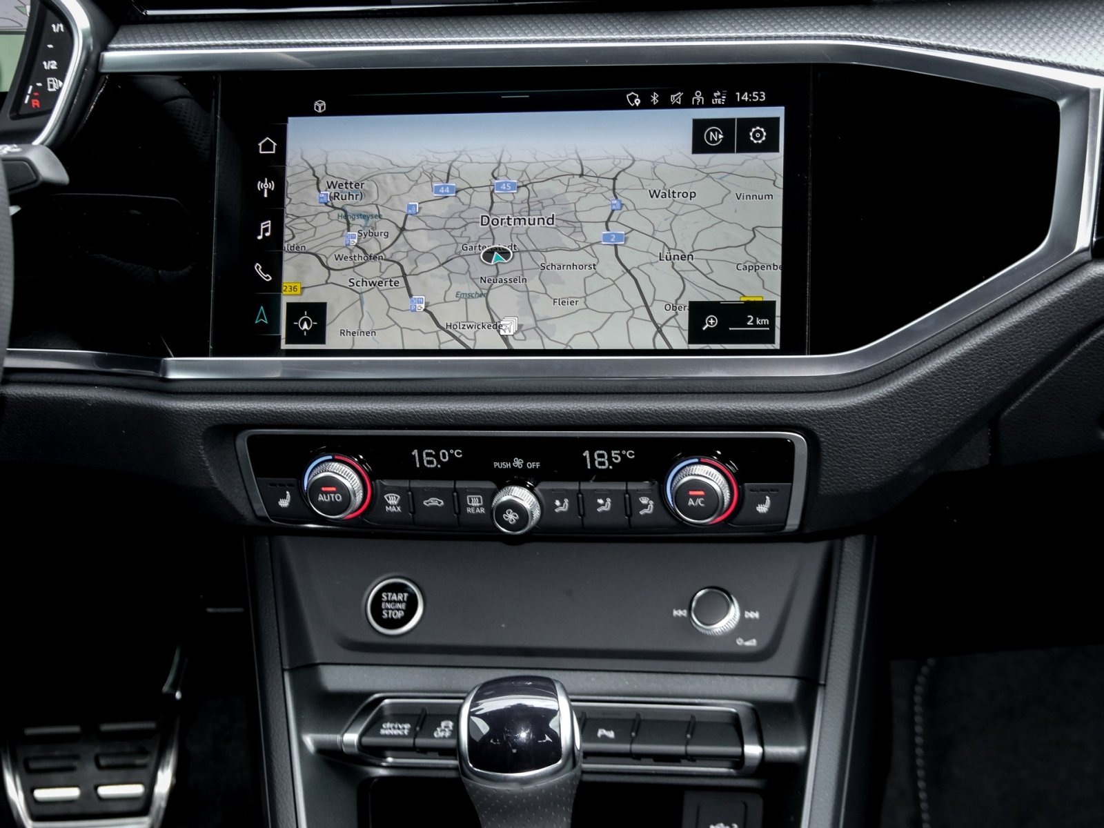 Audi Q3 35 TFSI S tronic S line business Navi+AHK+LED+SONOS+Assistenzpaket+
