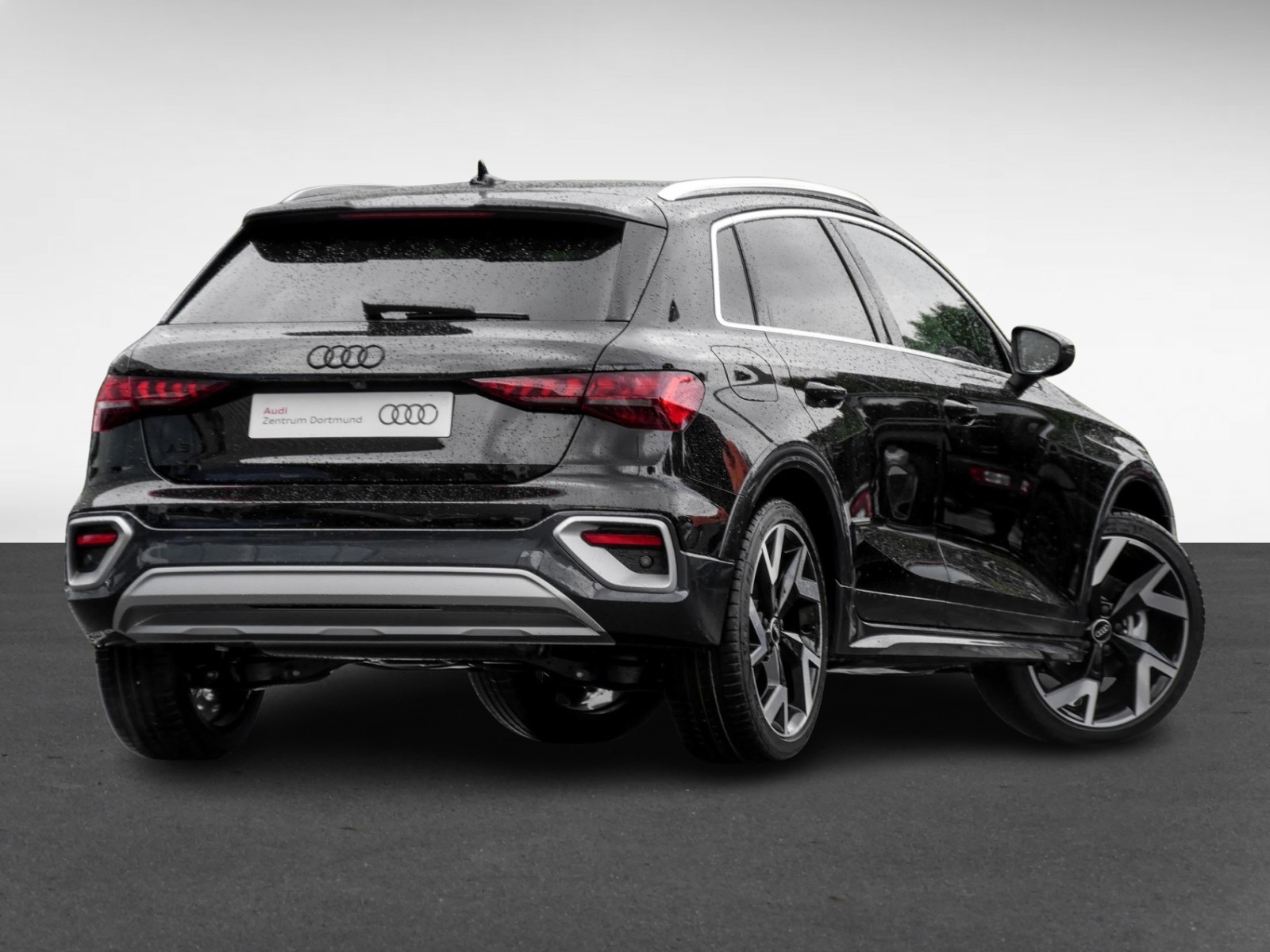 Audi A3 allstreet 35 TFSI S tronic allstreet LED+AHK+Sportsitze+SONOS+Glanzpaket+