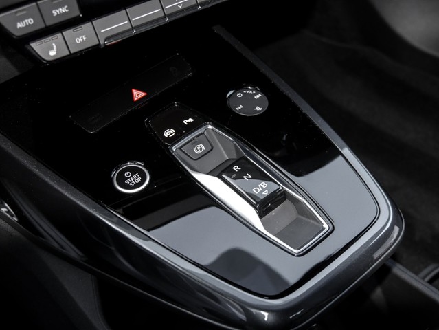 Audi Q4 e-tron Sportback 45 quattro S LINE AHK LM21