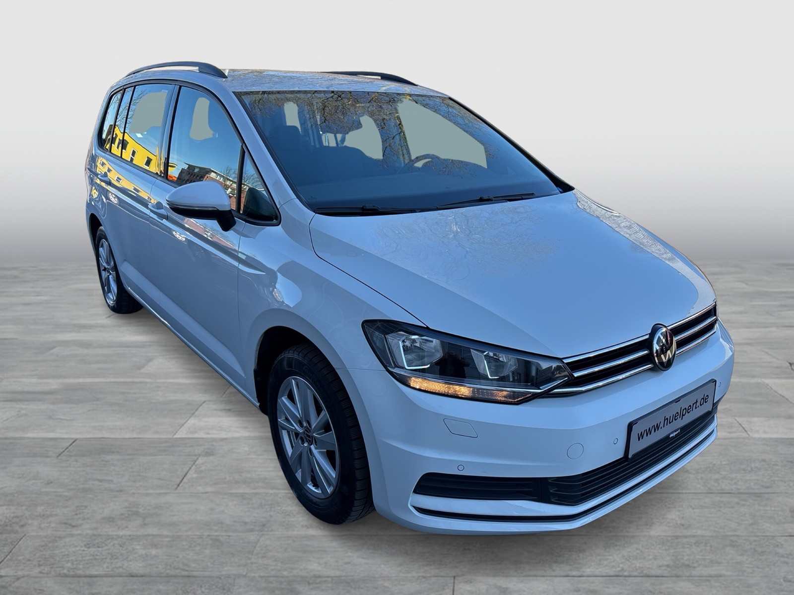 Volkswagen Touran 1.5 COMFORTLINE 7SITZE CAM CARPLAY SITZHZ