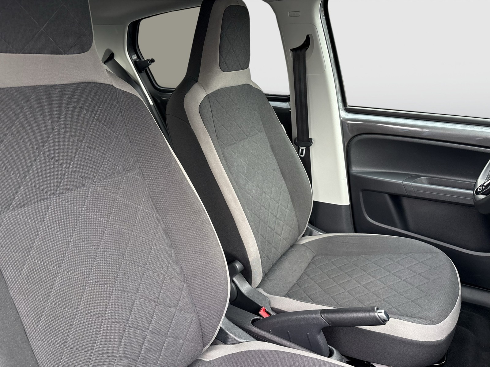 Volkswagen e-up! STYLE PLUS 4TÜREN CAM ALU SITZHEIZUNG DAB+