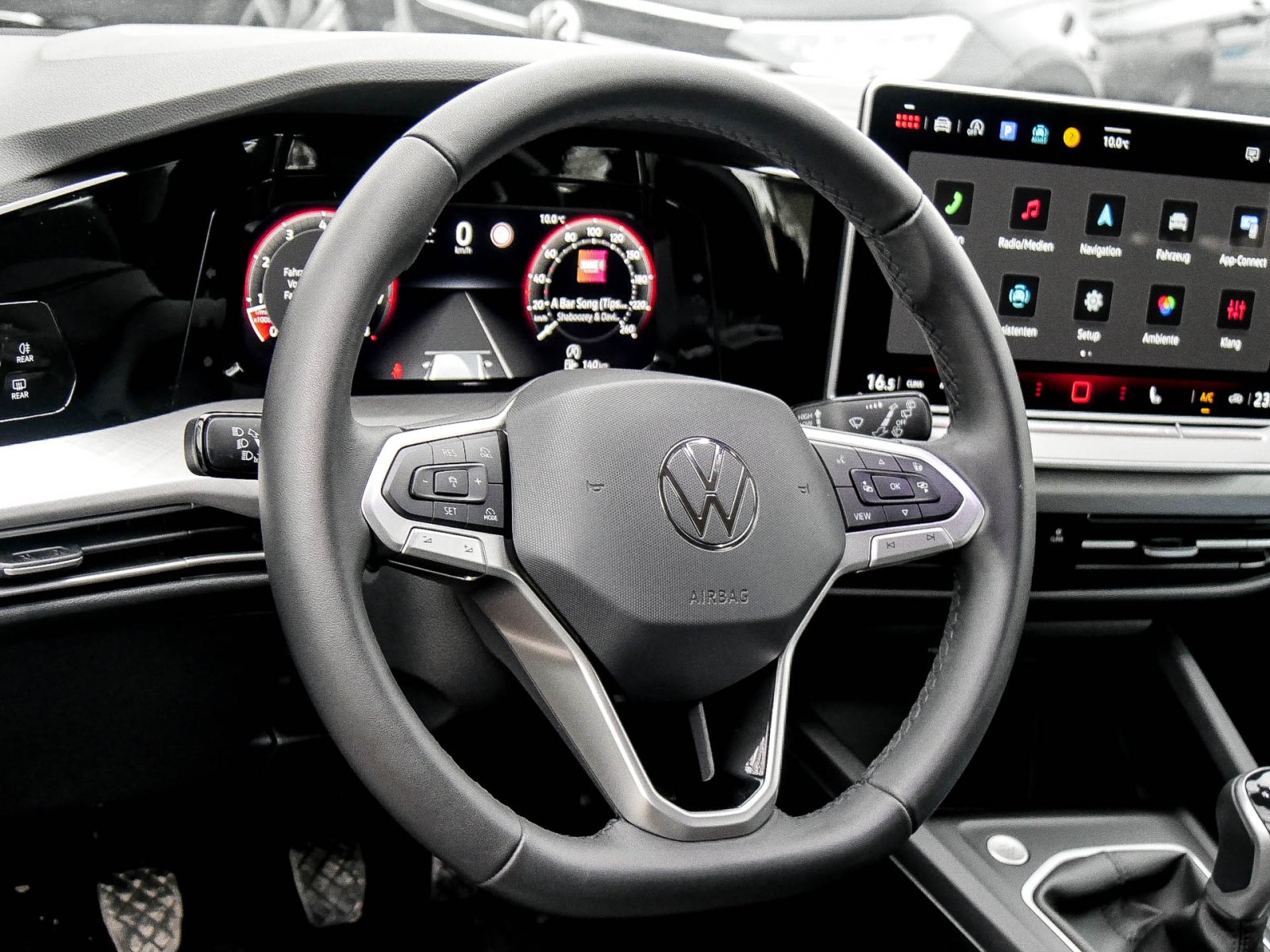 Volkswagen Golf VIII 1.5 LIFE ACC SITZHZ. CARPLAY/ANDROIDA.