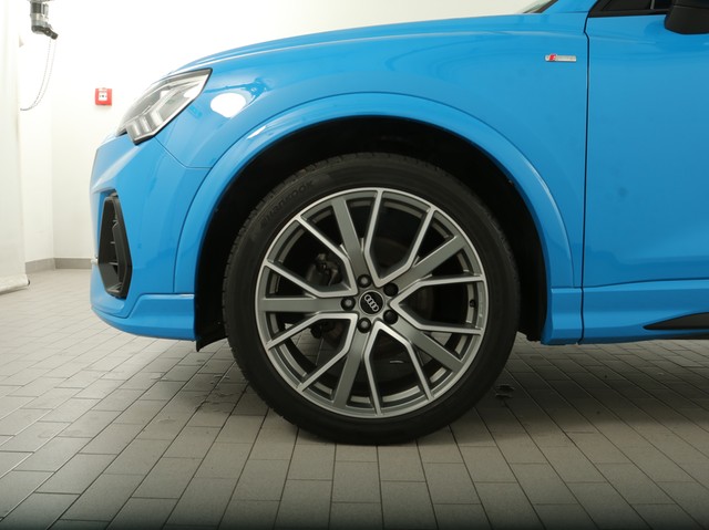Audi Q3 35 quattro S LINE BLACKPAK AHK ACC LM20 NAVI+