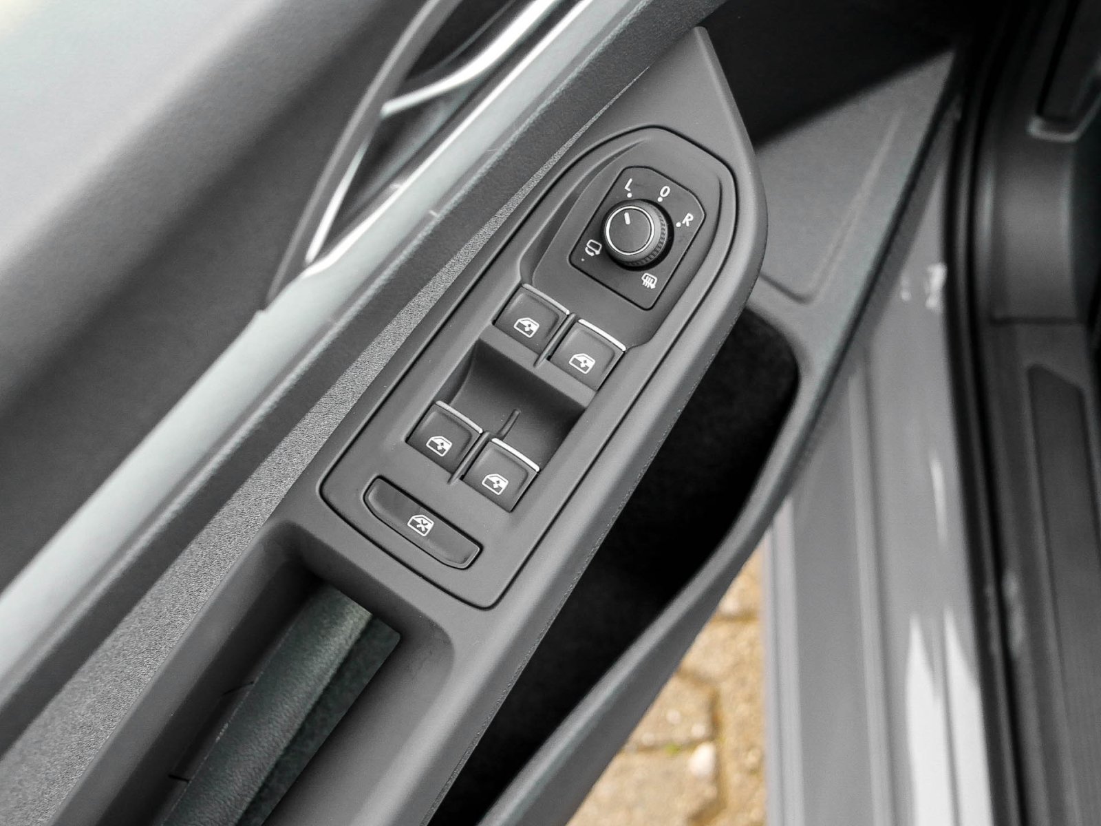 Volkswagen Golf VIII 1.5 LIFE ACC SITZHZ. CARPLAY/ANDROIDA.