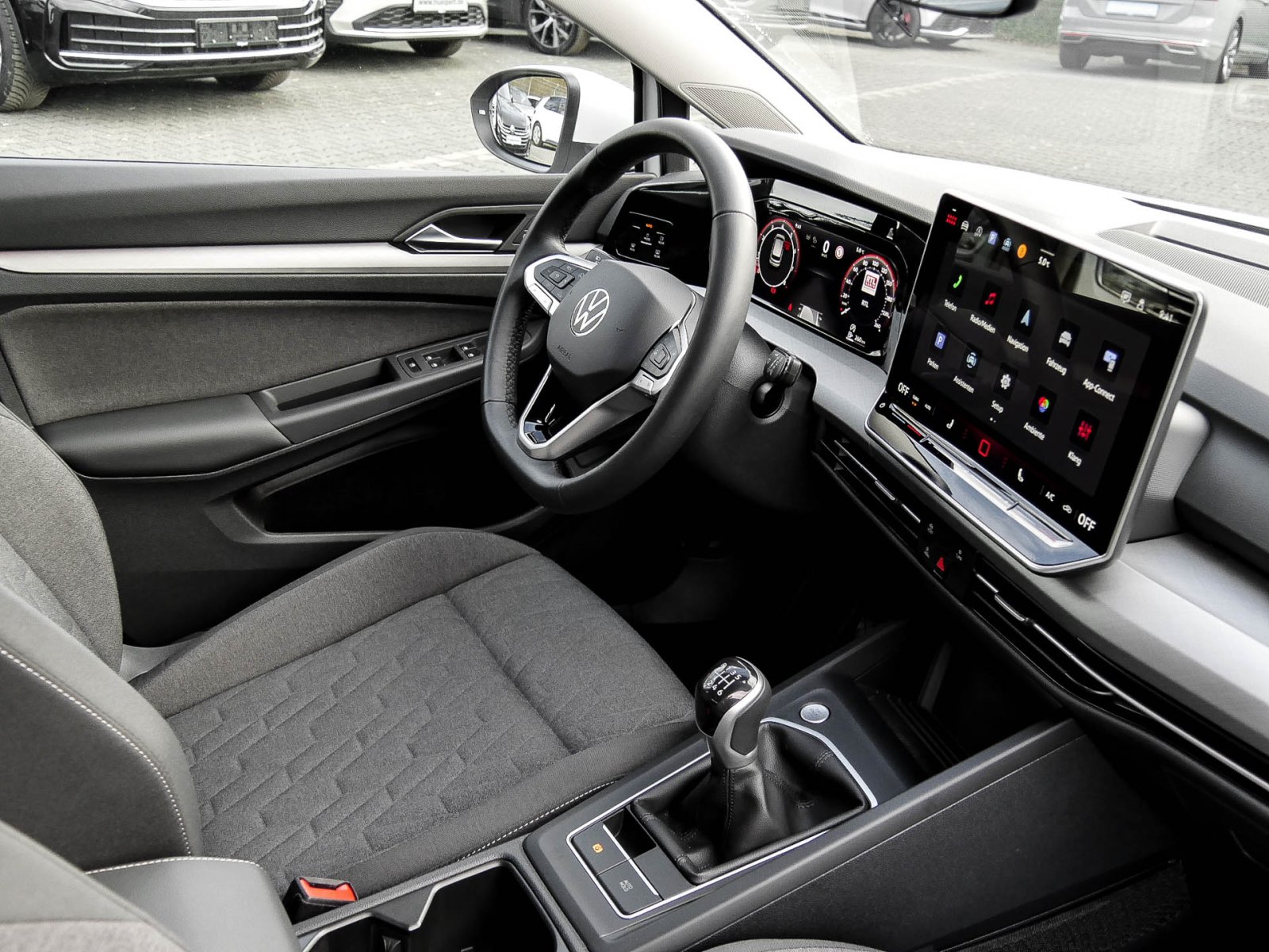 Volkswagen Golf VIII 1.5 LIFE ACC SITZHZ. CARPLAY/ANDROIDA.