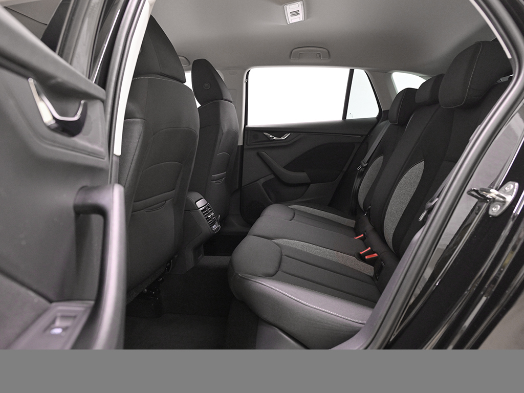 Skoda Scala 1.5 BALANCE DSG AHK CAM NAVI KEYLESS LM17