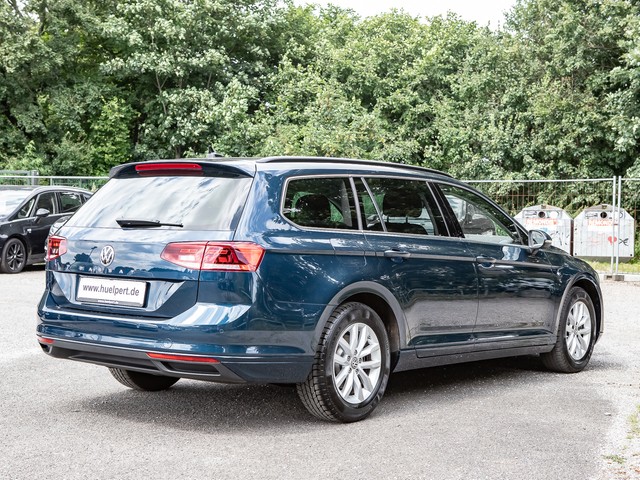 Volkswagen Passat Variant 1.5 BUSINESS AHK ACC ALU NAVI LED
