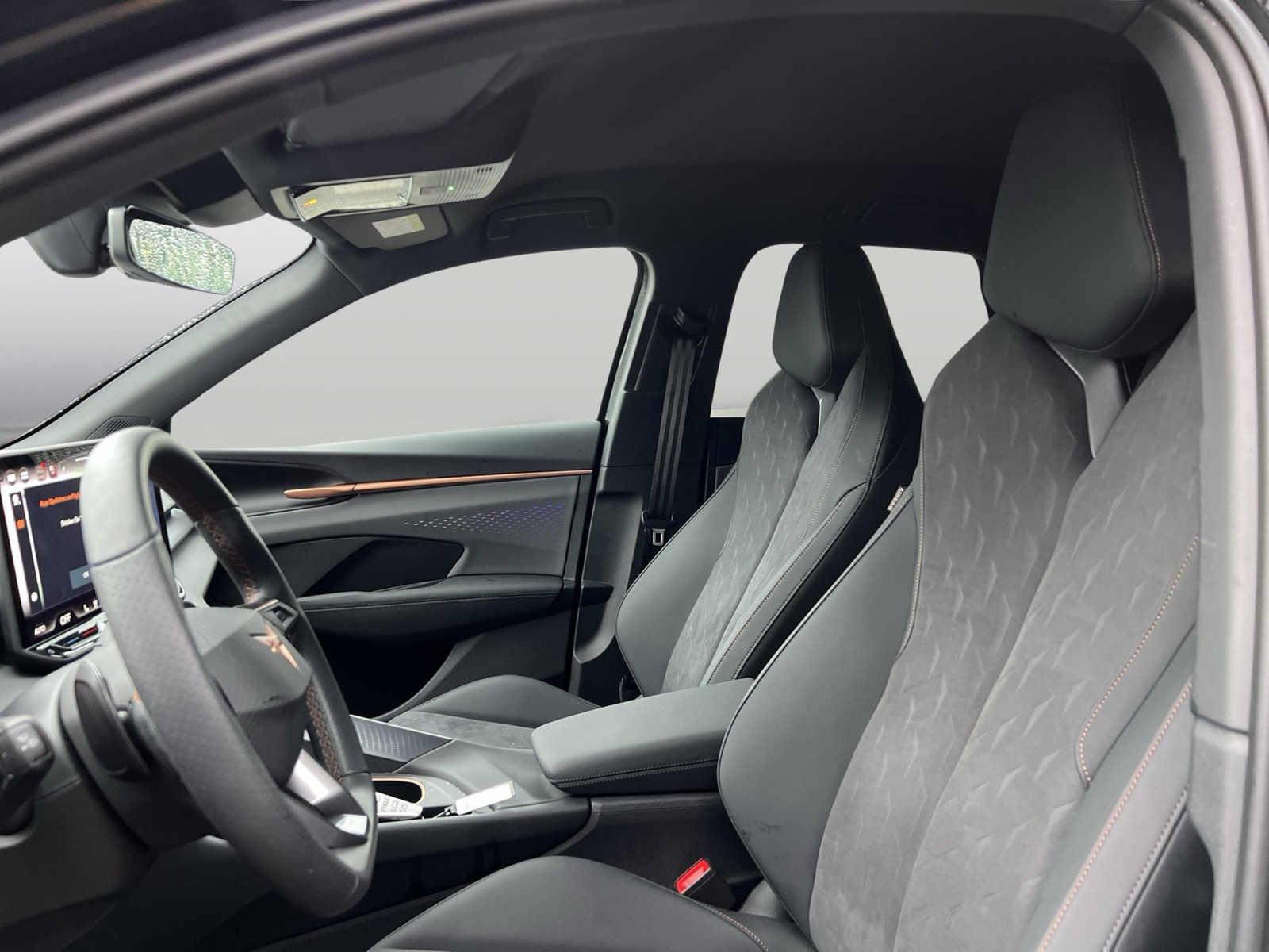 Cupra Terramar 1.5 eTSI 360CAM ACC LM18 HEADUP EKLAPPE