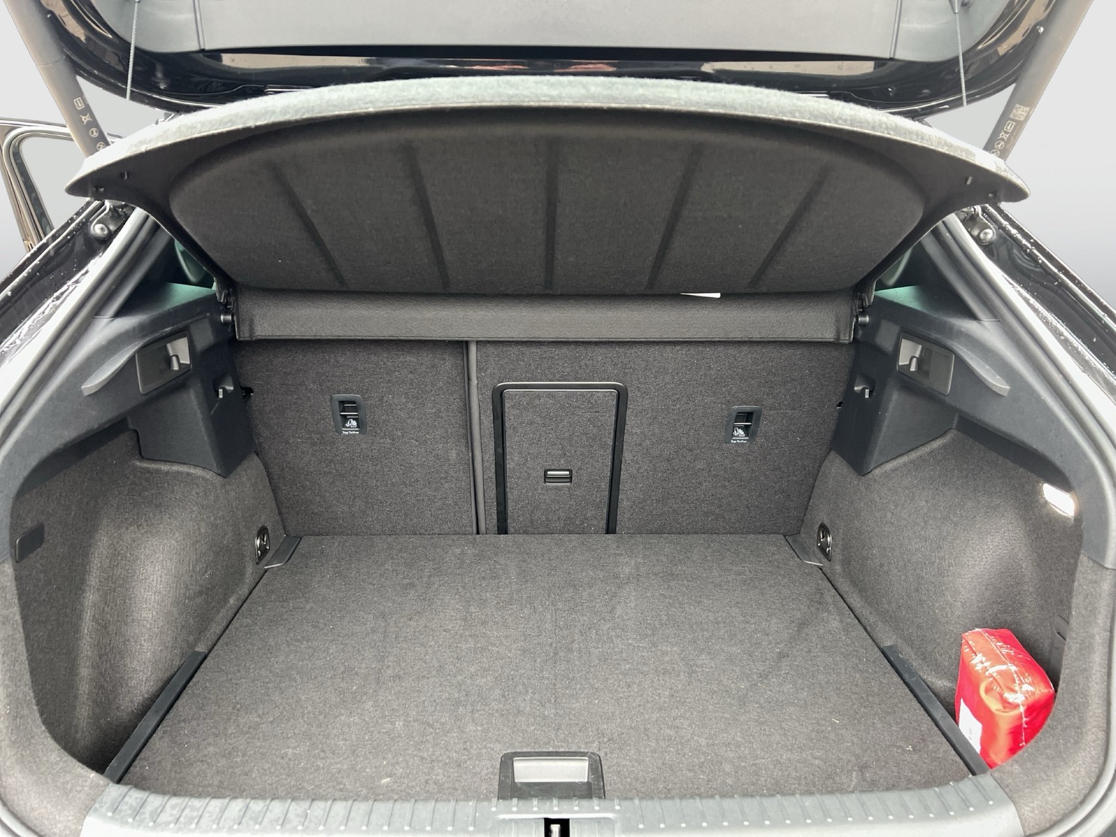 Cupra Formentor 2.0 NEUESMODELL SENNHEISER 360°CAM ACC