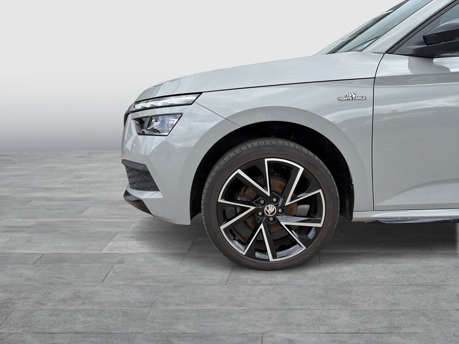 Skoda Kamiq 1.5 MONTE CARLO PANO KAMERA ACC LM18 NAVI