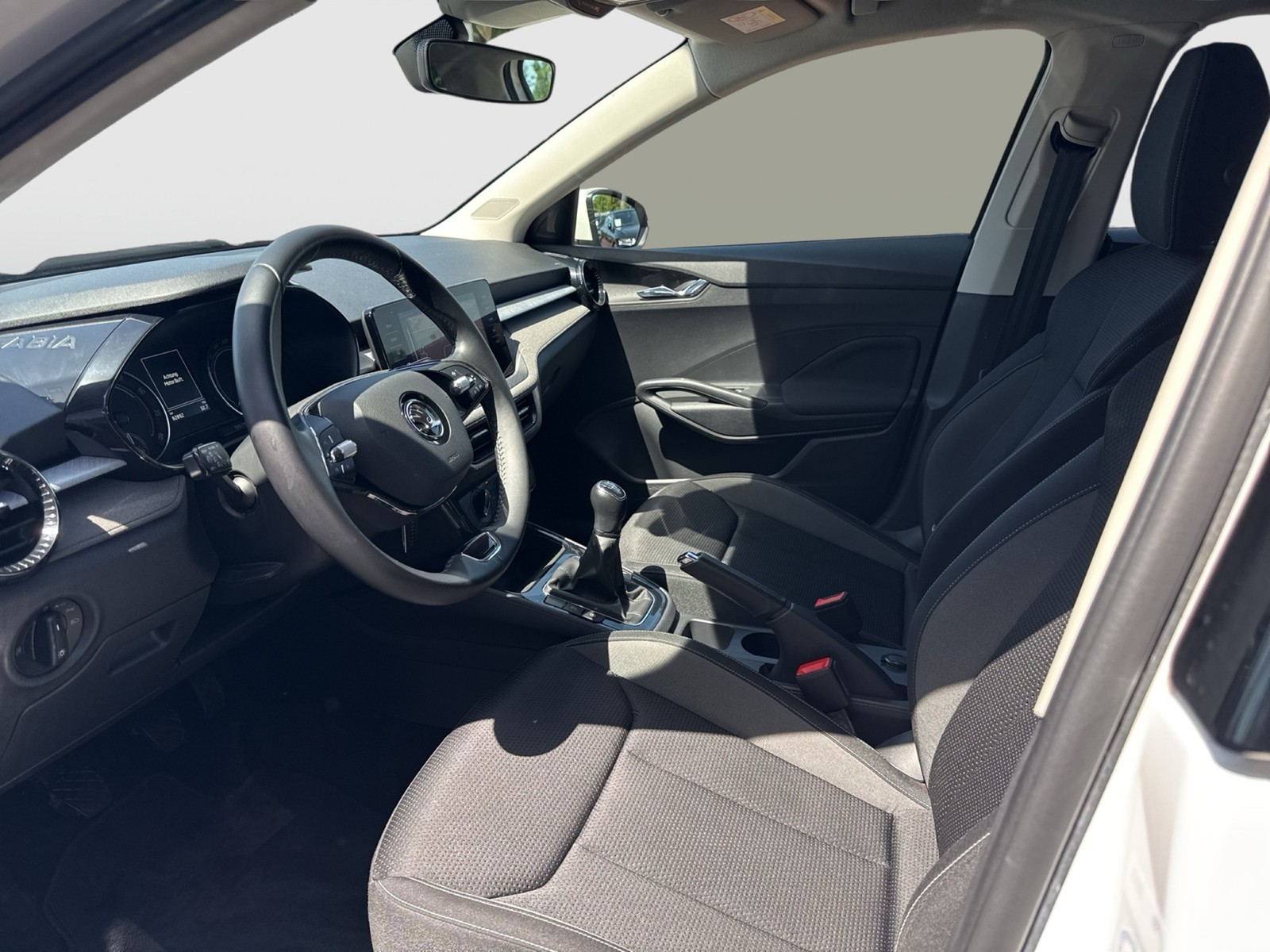Skoda Fabia 1.0 TOUR NAVI ALU CARPLAY SITZHEIZUNG