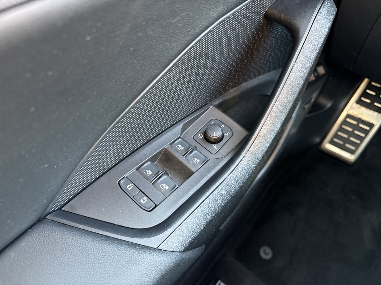 Skoda Octavia Combi 1.4 iV SPORTLINE PANO CANTON LM19