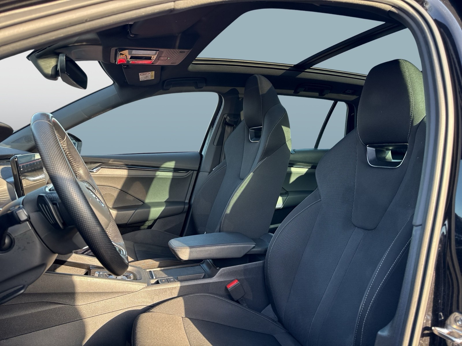 Skoda Octavia Combi 1.4 iV SPORTLINE PANO CANTON LM19