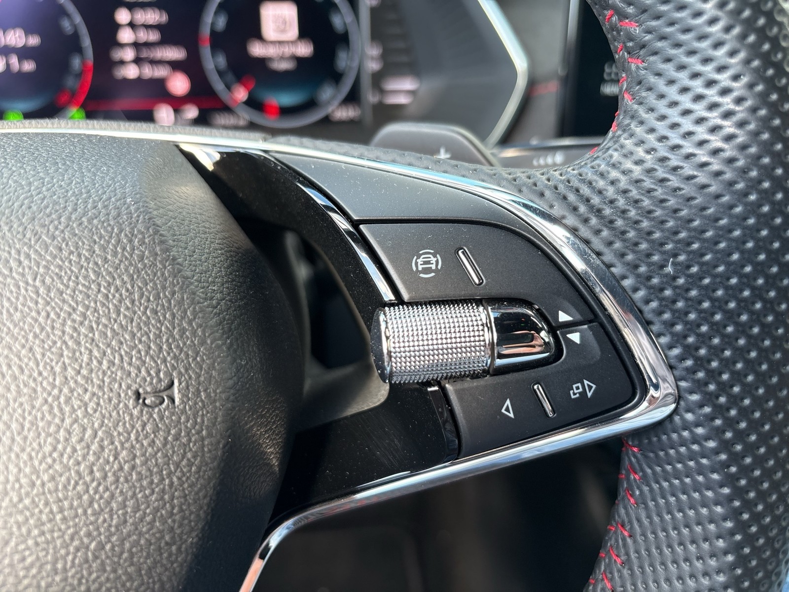 Skoda Octavia Combi 1.4 iV RS CAM LM18 MATRIX CARPLAY