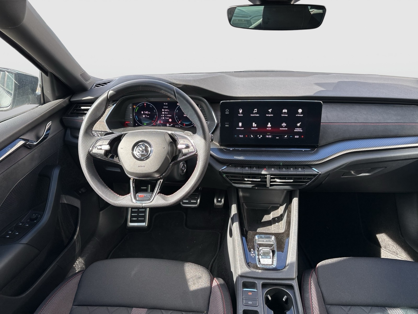 Skoda Octavia Combi 1.4 iV RS CAM LM18 MATRIX CARPLAY