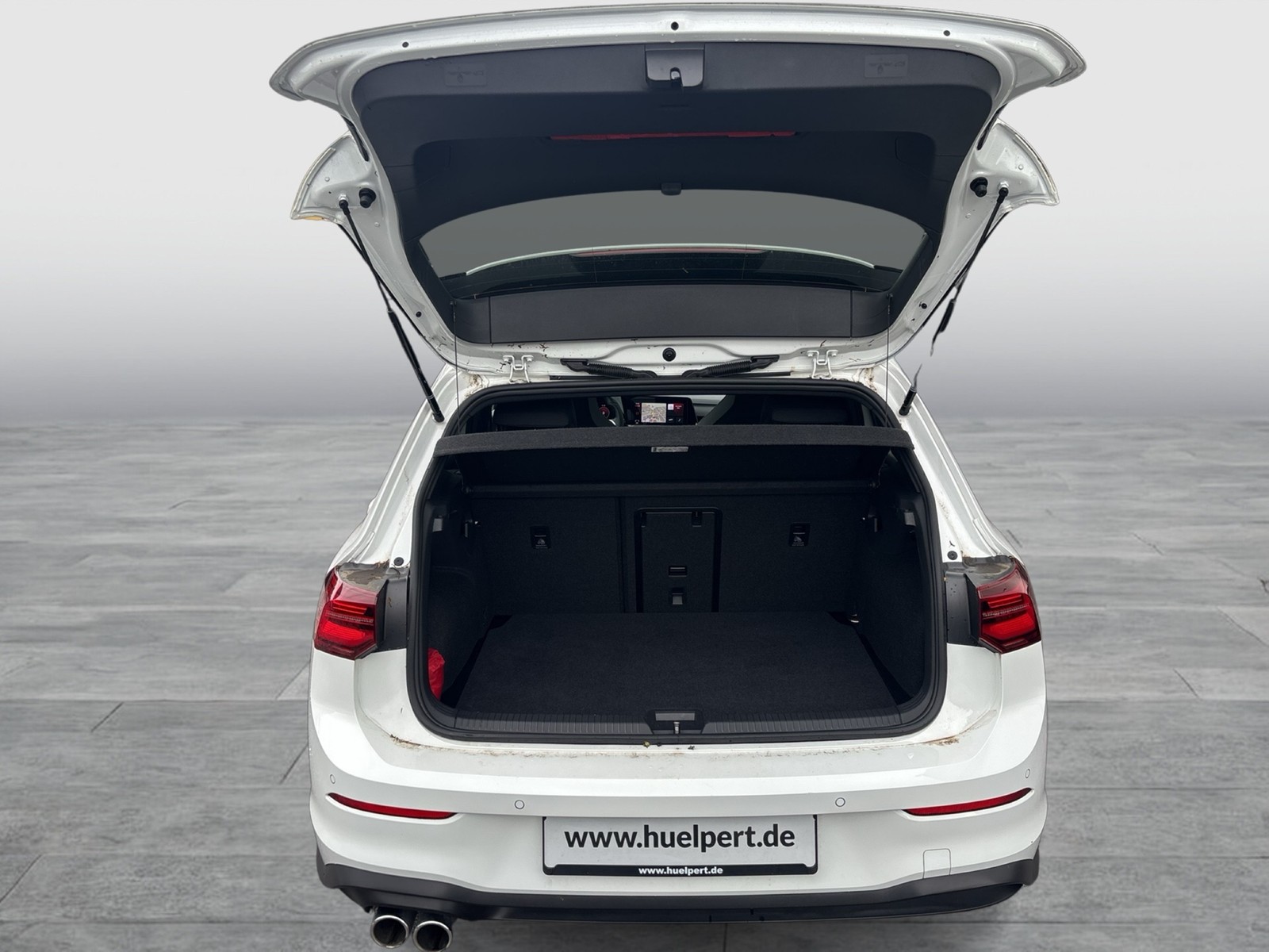 Volkswagen Golf 2.0 GTD ALU19 PANO H.KARDON MATRIX BLACK