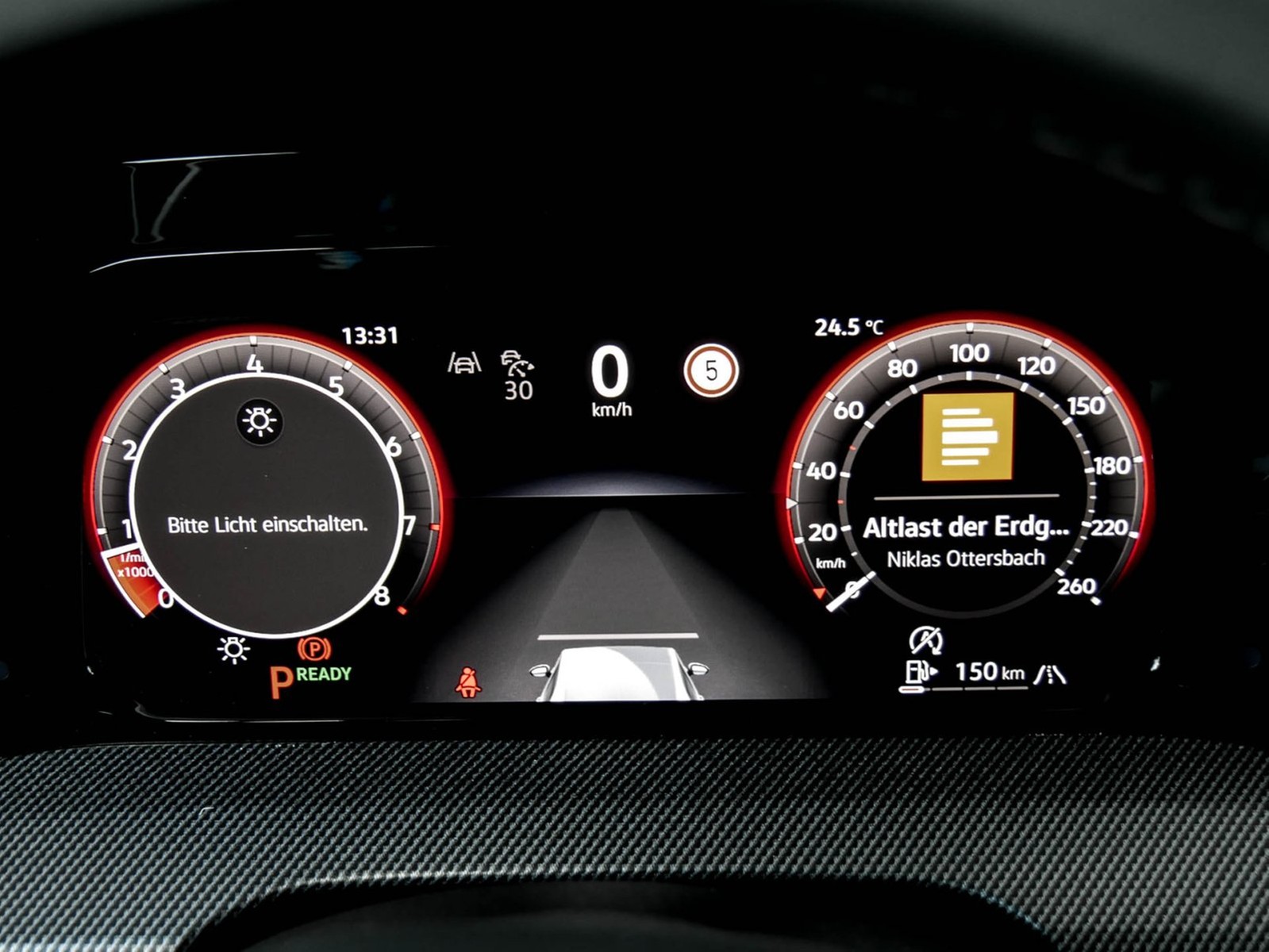 Volkswagen Golf 1.5 R-LINE DSG