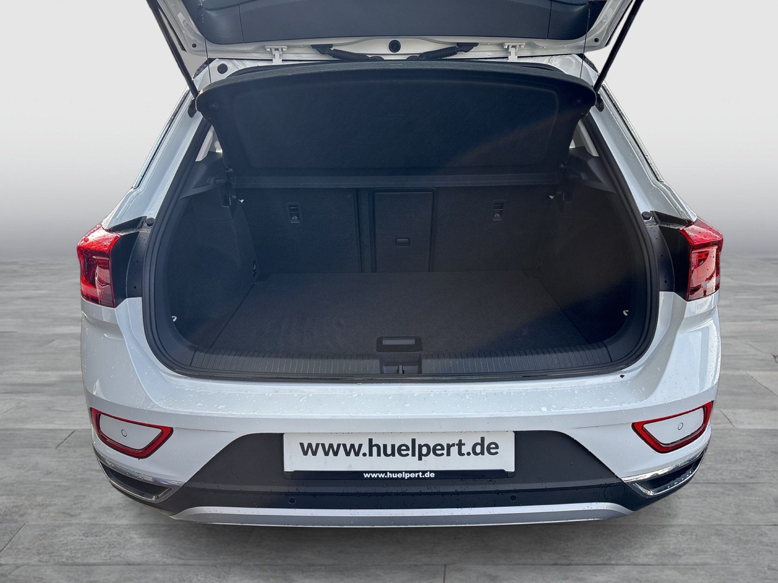 Volkswagen T-Roc 1.0 STYLE PANO AHK CAM ACC LM17 NAVI LED+