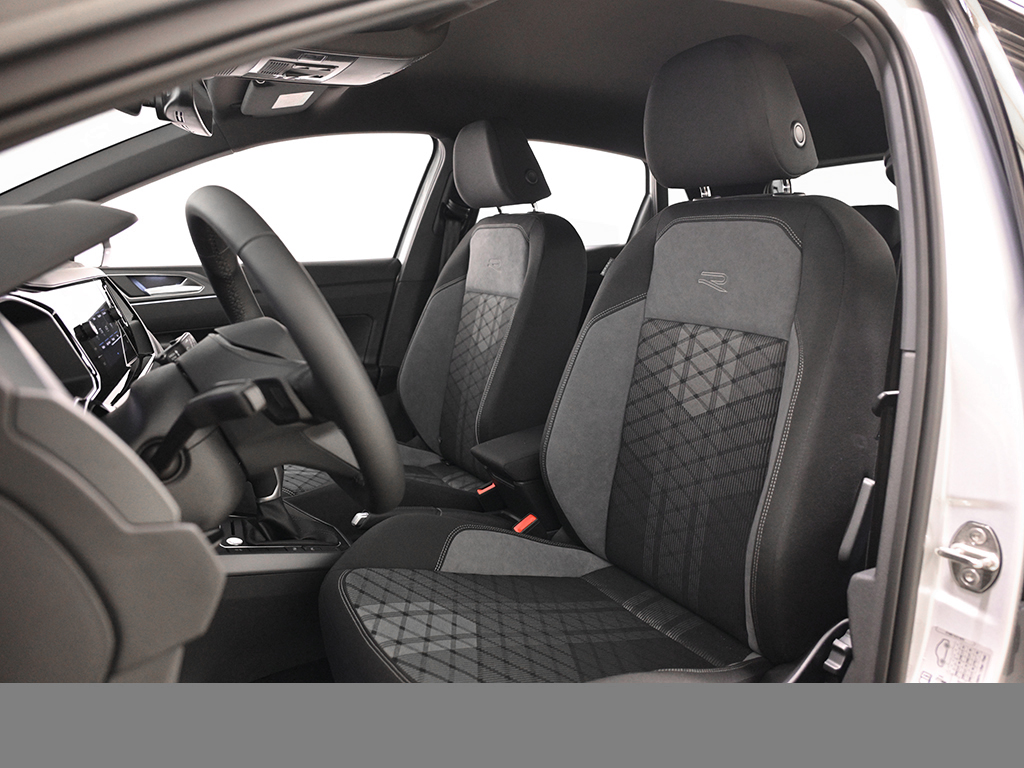 Volkswagen Polo 1.0 TSI R-LINE DSG MATRIXLED NAVI CAM KEYLESS