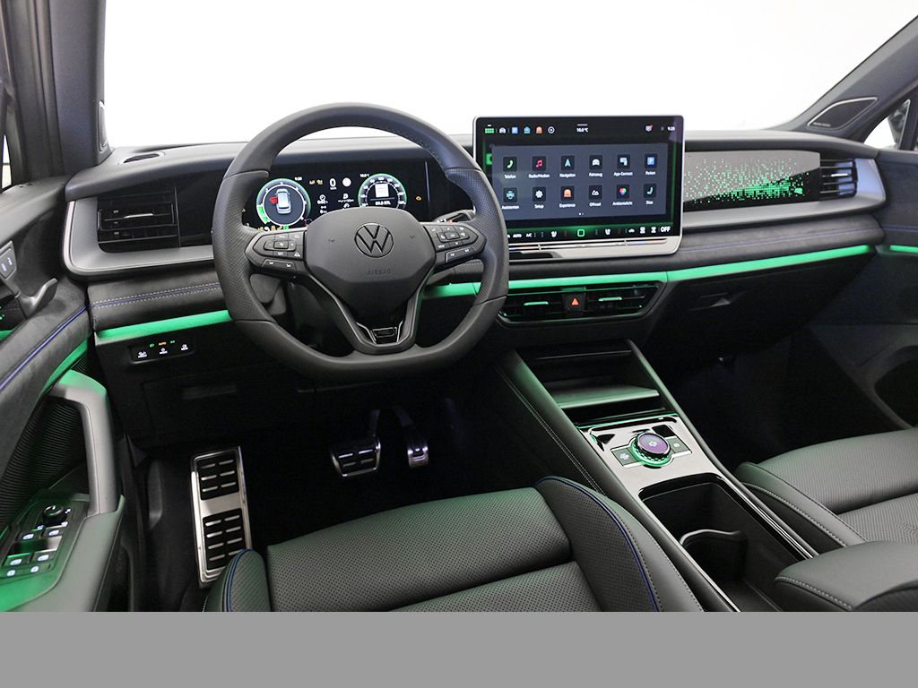 Volkswagen Tayron 2.0 TDI R-LINE 4MOTION LEDER 7SITZE AHK MATRIXLED