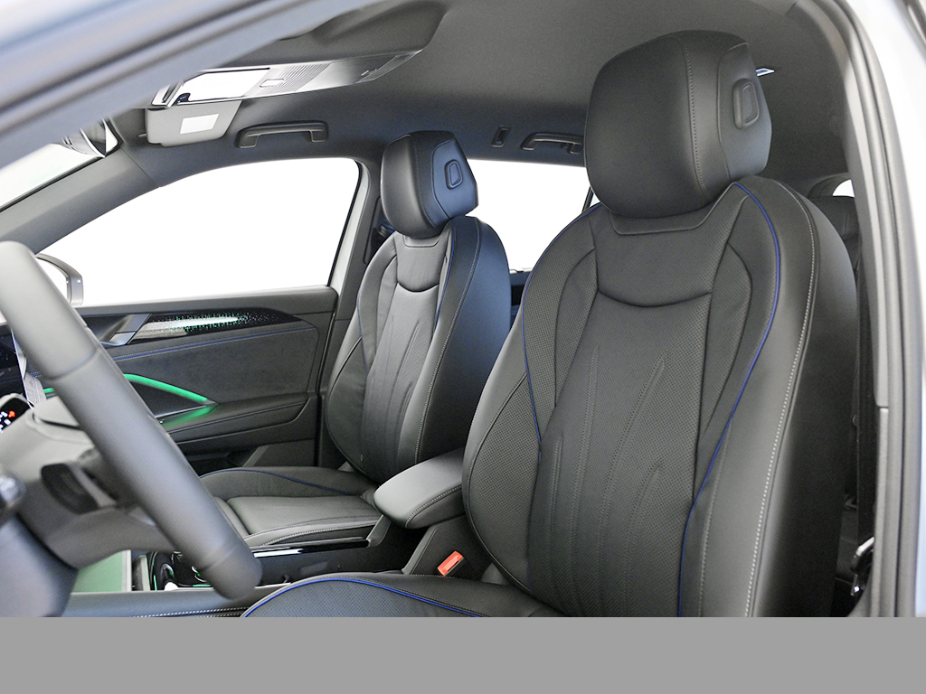 Volkswagen Tayron 2.0 TDI R-LINE 4MOTION LEDER 7SITZE AHK MATRIXLED