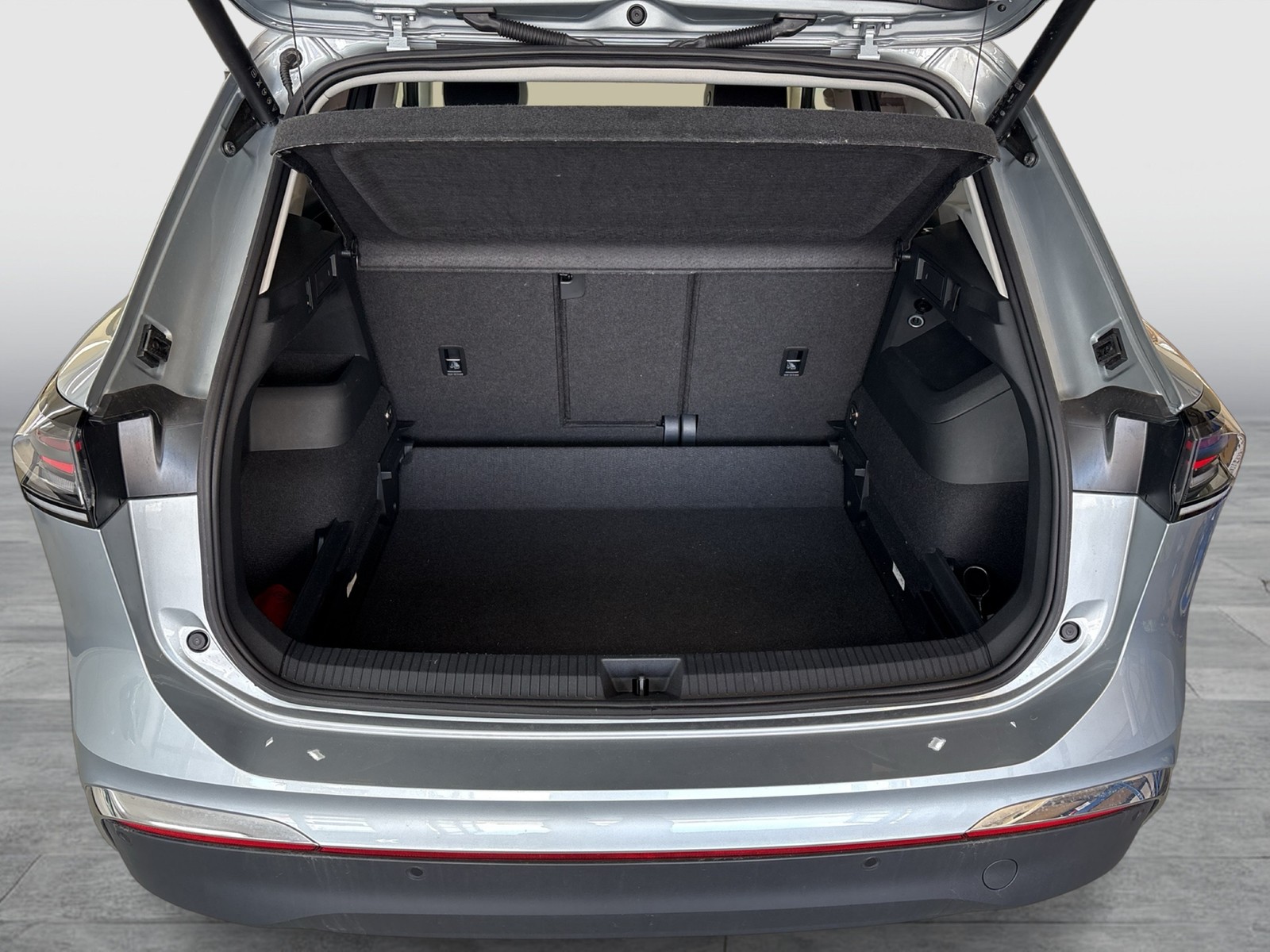 Volkswagen Tiguan 2.0 ELEGANCE 4X4 AHK KAMERA