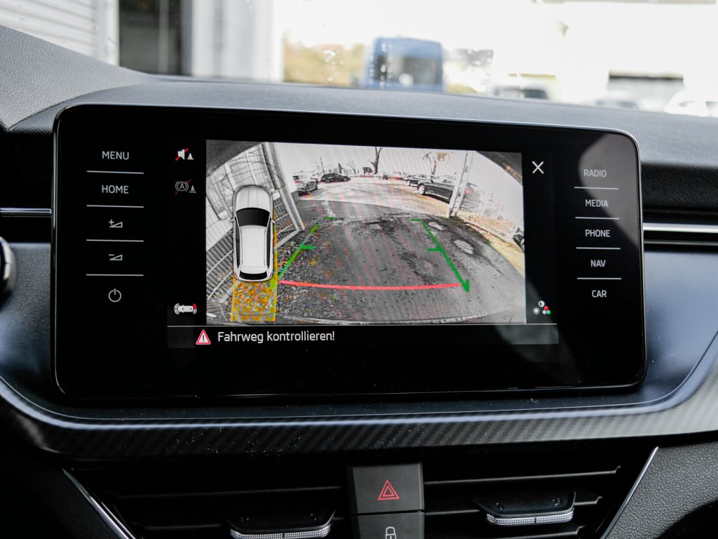 Skoda Kamiq 1.5 MONTE CARLO PANO CAM ACC LM18 NAVI