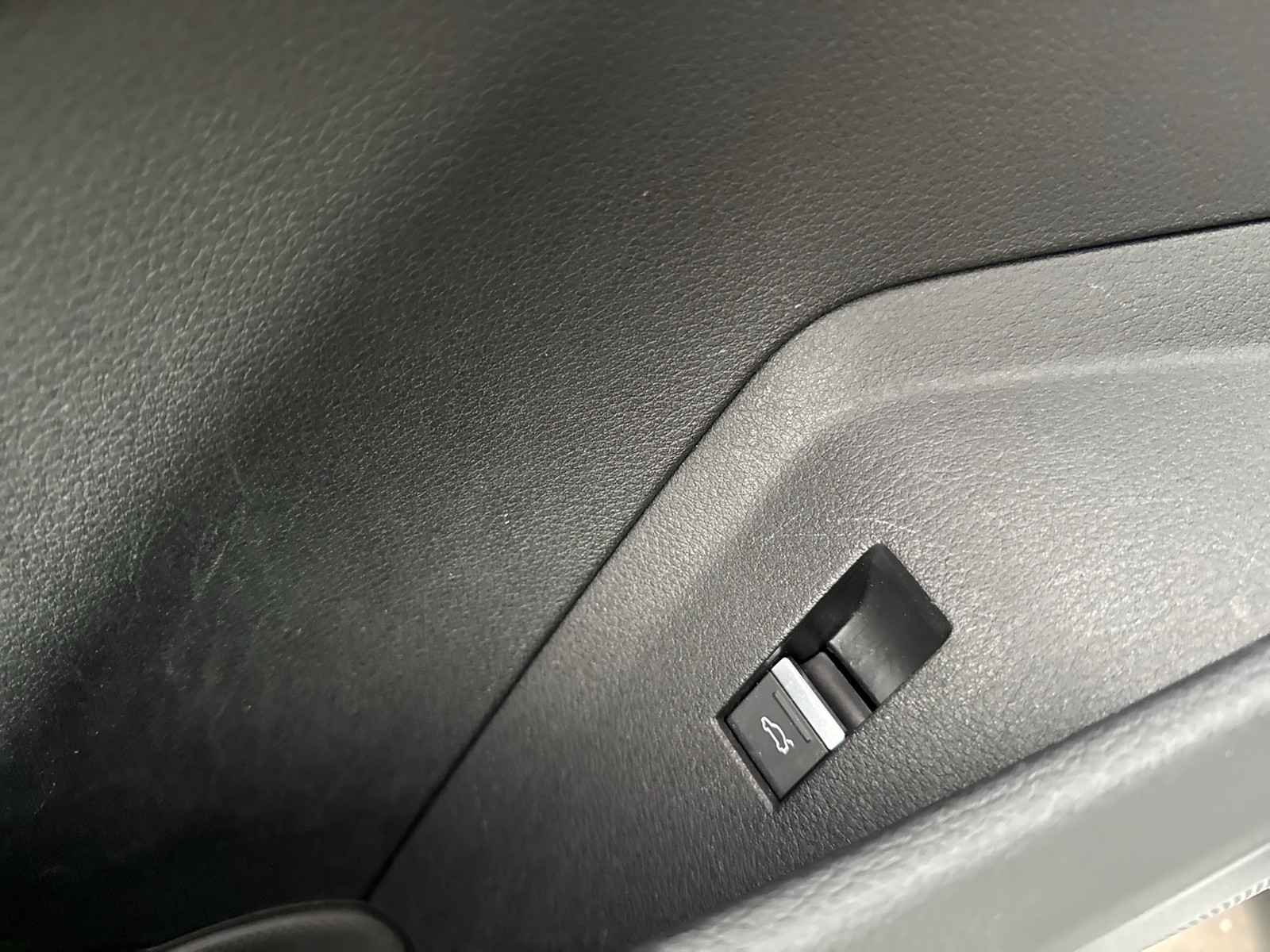 Audi Q8 e-tron 55 Qu. S LINE PANO AHK digitalMATRIX