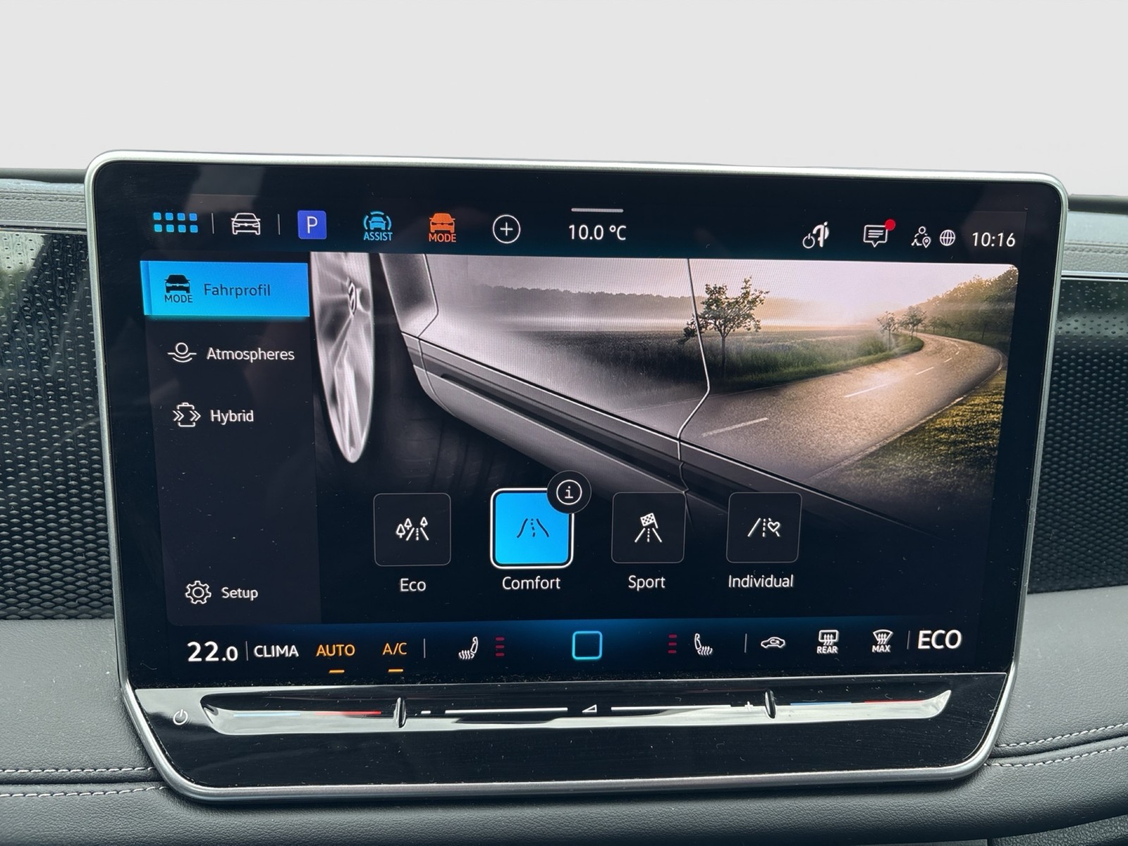 Volkswagen Tiguan 1.5 HYBRID LIFE NAVI AHK KAMERA