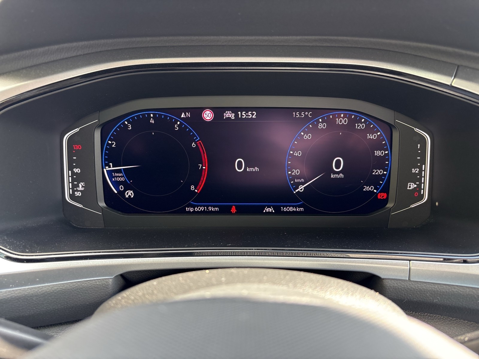 Volkswagen T-Roc 1.5 LIFE NAVI STANDHEIZUNG