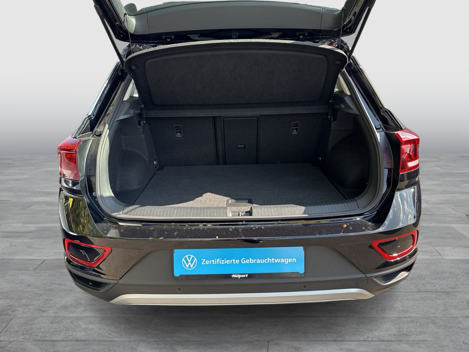 Volkswagen T-Roc 1.5 LIFE NAVI STANDHEIZUNG