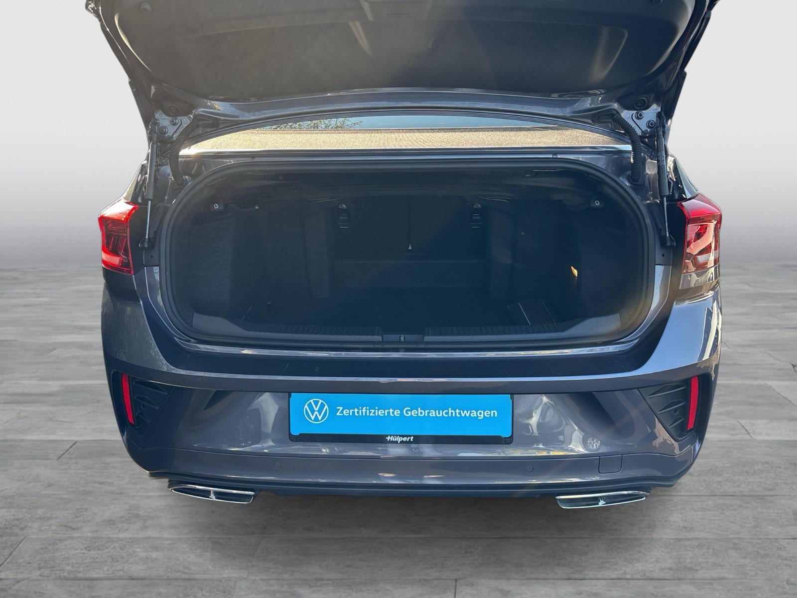 Volkswagen T-Roc Cabriolet 1.5 R-LINE NAVI AHK ACC