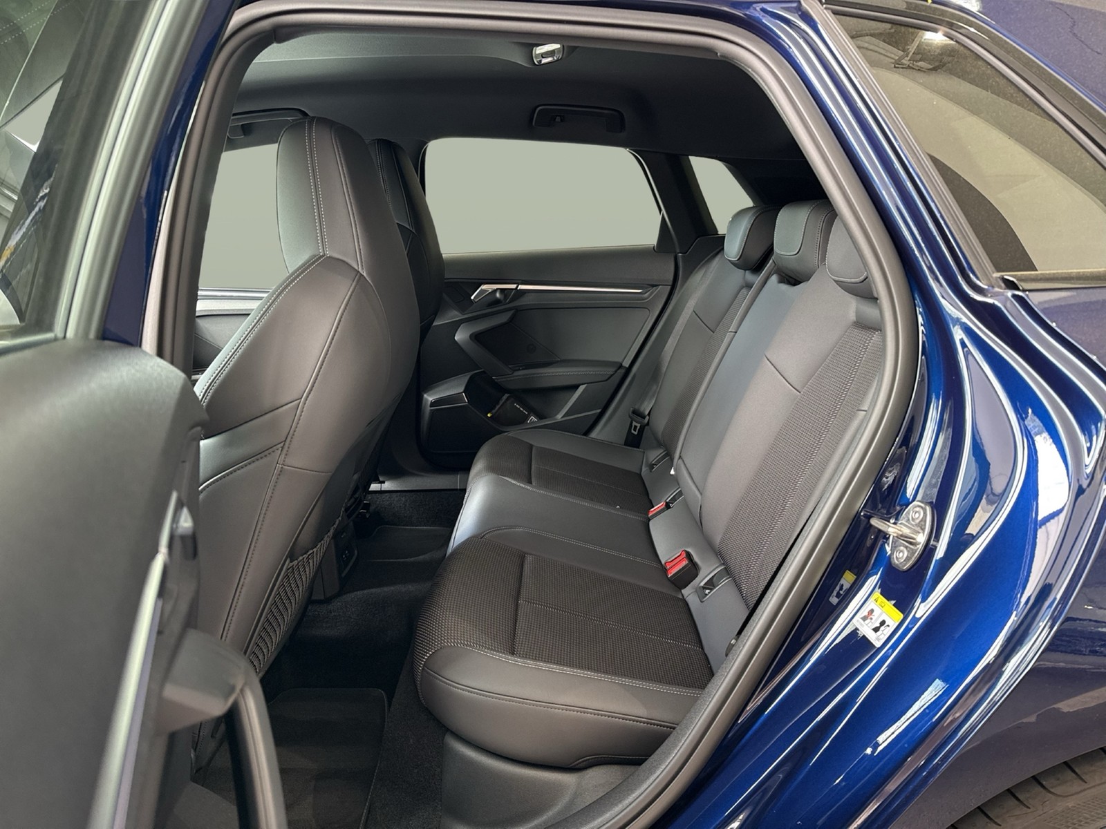 Audi S3 Sportback Qu. B&O eKLAPPE MATRIX NAVI ALU19
