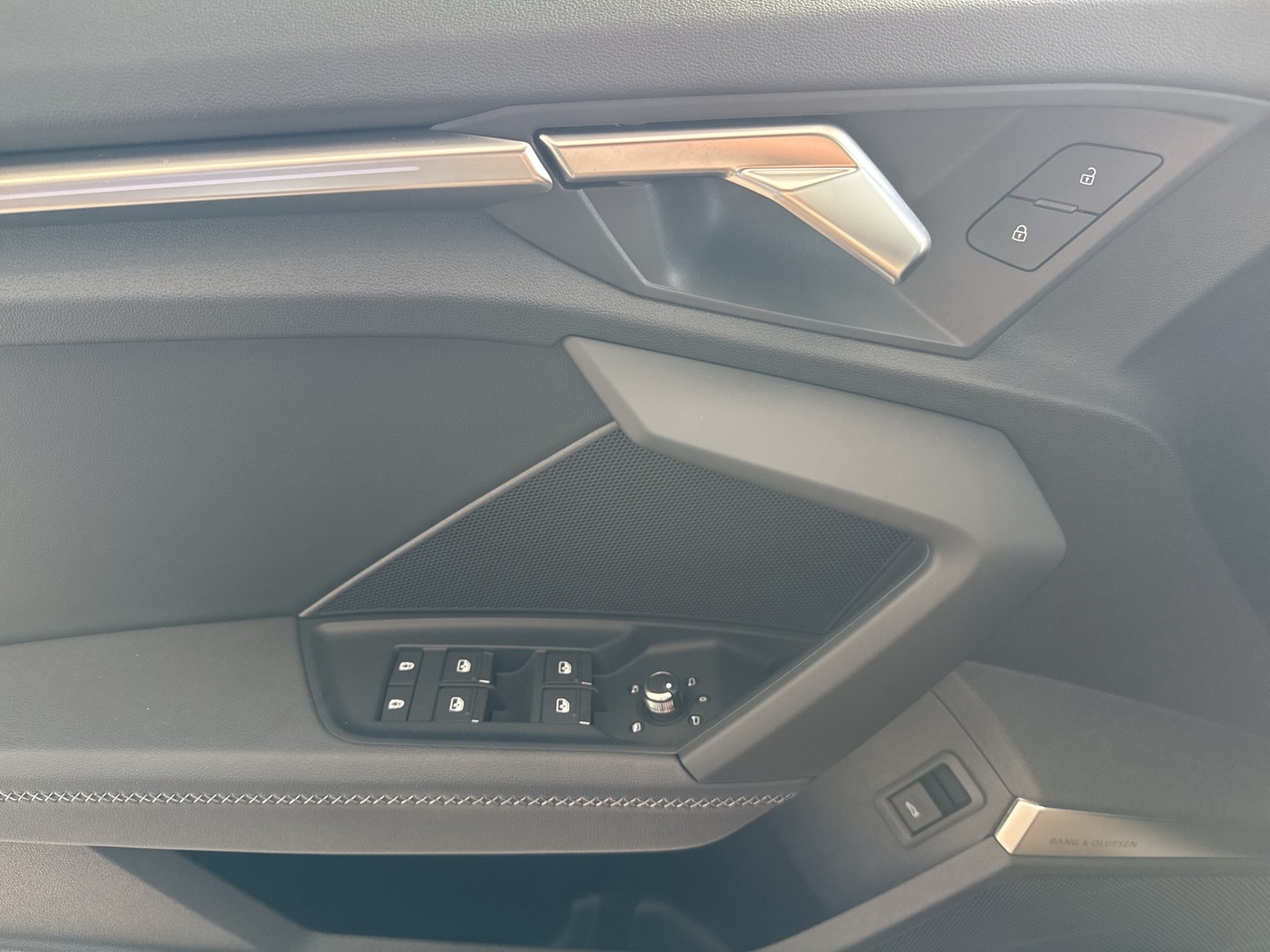 Audi S3 Sportback Qu. B&O eKLAPPE MATRIX NAVI ALU19