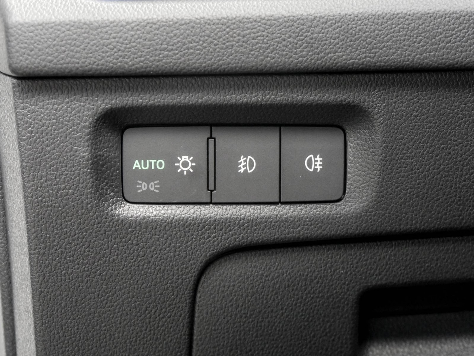 Skoda Octavia Combi 2.0 STYLE ACC HEAD-UP NAVICOLUMBUS
